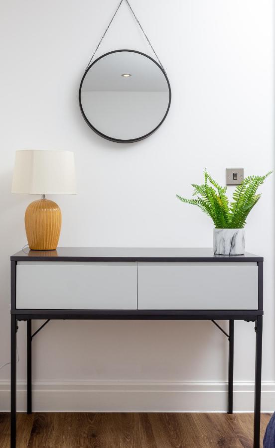 Bright Cheery 4 Bd Apartment By Brighton Station Esterno foto